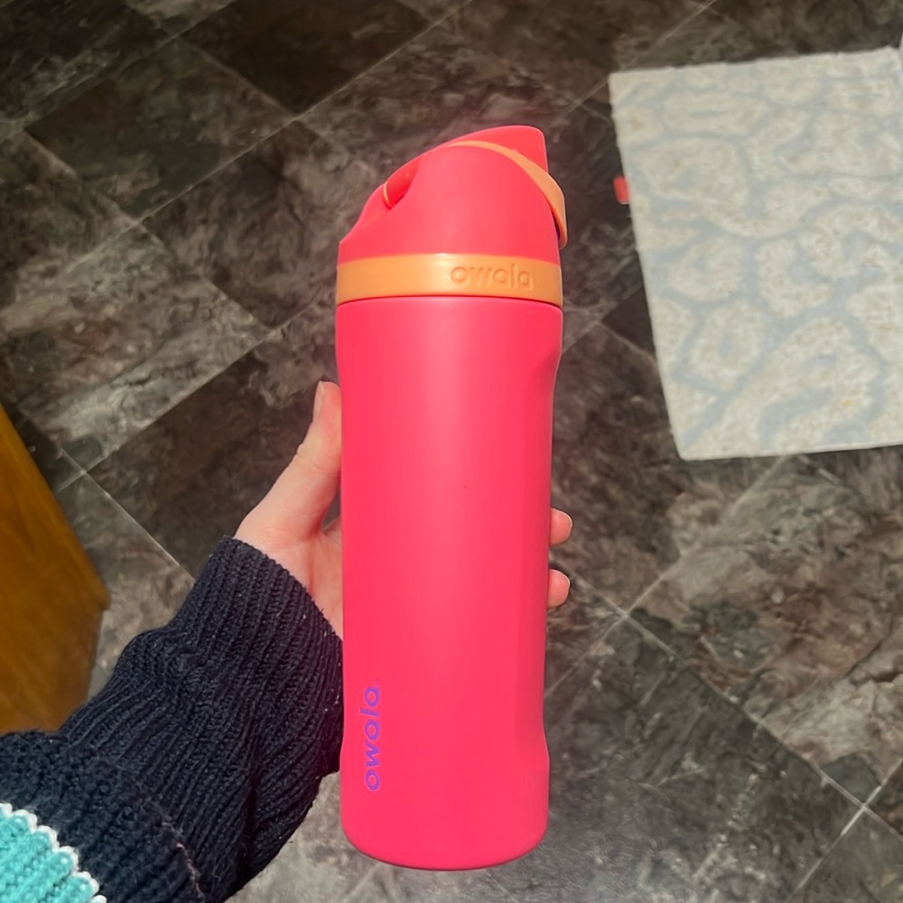 Owala Waterbottle